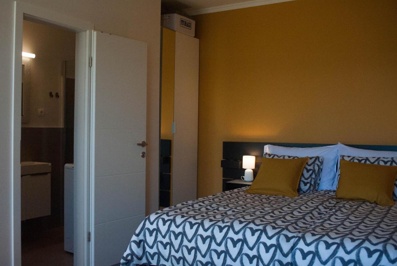 Kiwi Studio Opatija Luaran gambar