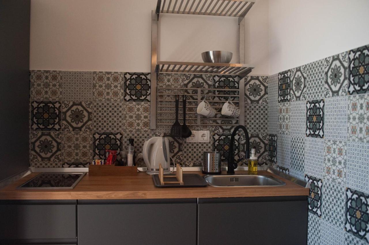 Kiwi Studio Opatija Luaran gambar